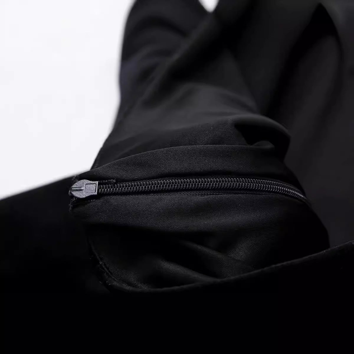 Slim-fit Black Velvet Tube Top Stitching Dress
