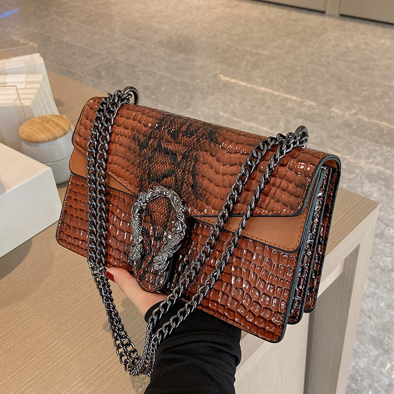 Chain Shoulder Messenger Bag